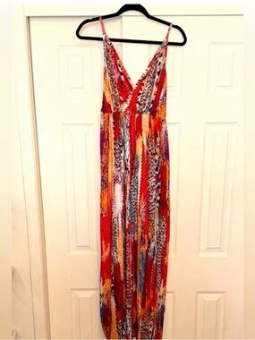 EUC Multicolor Tribal Maxi Dress